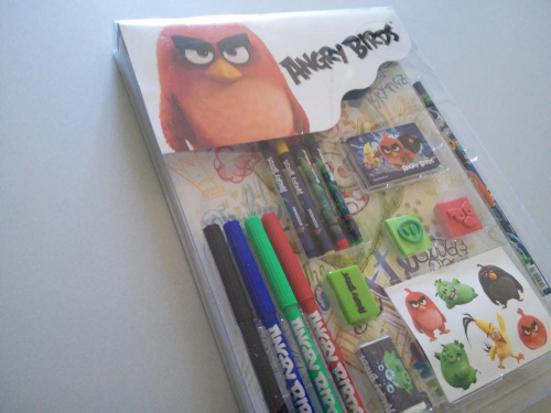 Zestaw plastyczny 16 el Angry Birds kredki pisaki